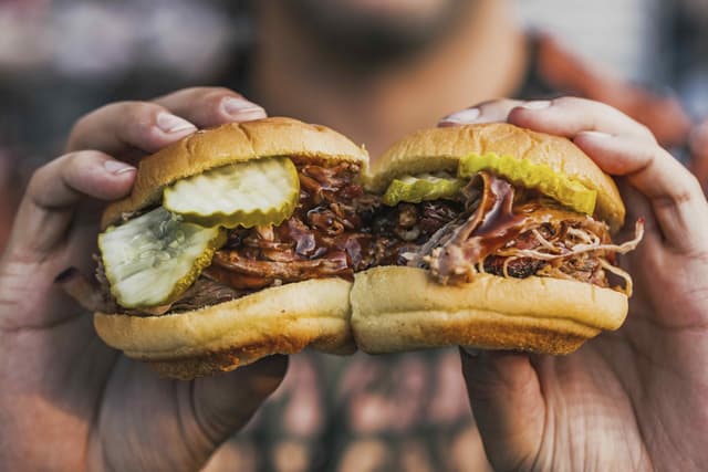 bbq sandwich